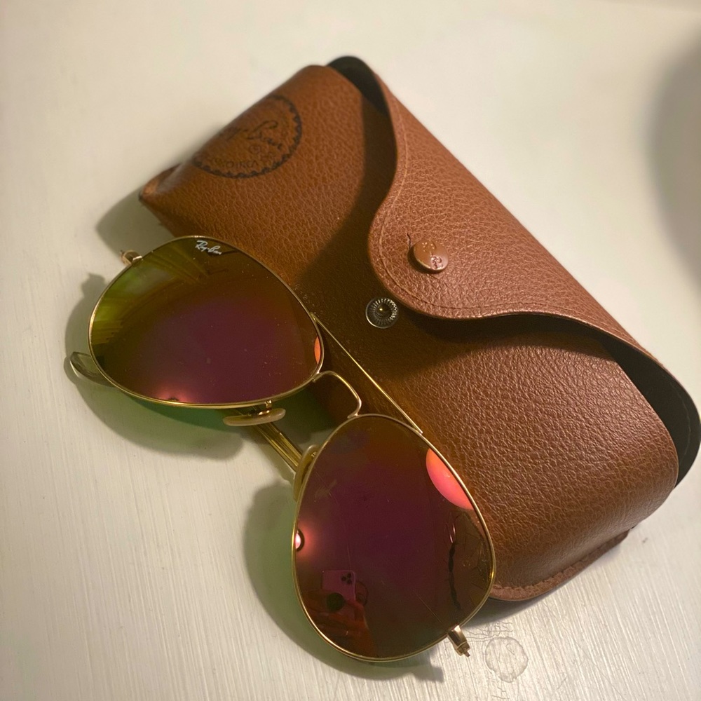 Preowned Ray Ban aviators